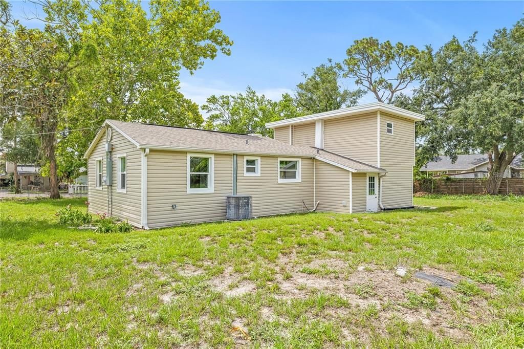 Active With Contract: $335,000 (4 beds, 3 baths, 1570 Square Feet)