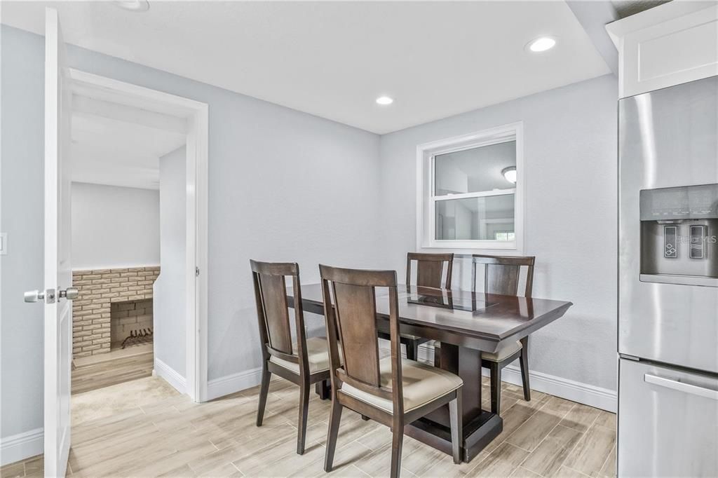 Active With Contract: $335,000 (4 beds, 3 baths, 1570 Square Feet)