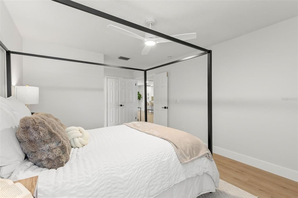 For Sale: $479,000 (3 beds, 2 baths, 1599 Square Feet)
