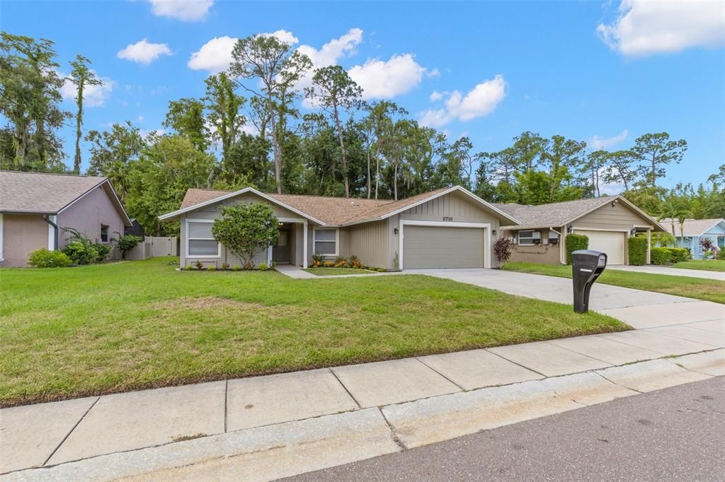 For Sale: $479,000 (3 beds, 2 baths, 1599 Square Feet)