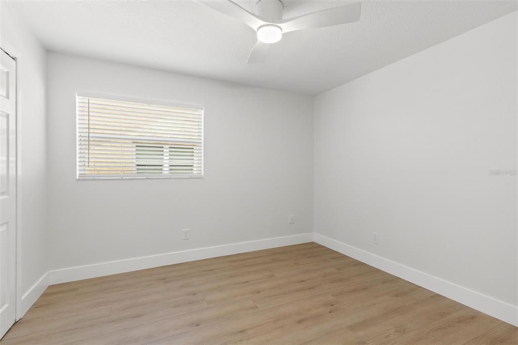 For Sale: $479,000 (3 beds, 2 baths, 1599 Square Feet)