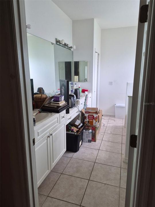 For Sale: $399,000 (4 beds, 3 baths, 2361 Square Feet)