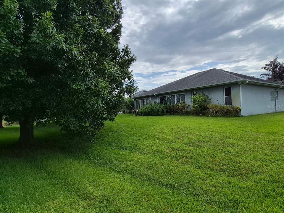 For Sale: $399,000 (4 beds, 3 baths, 2361 Square Feet)