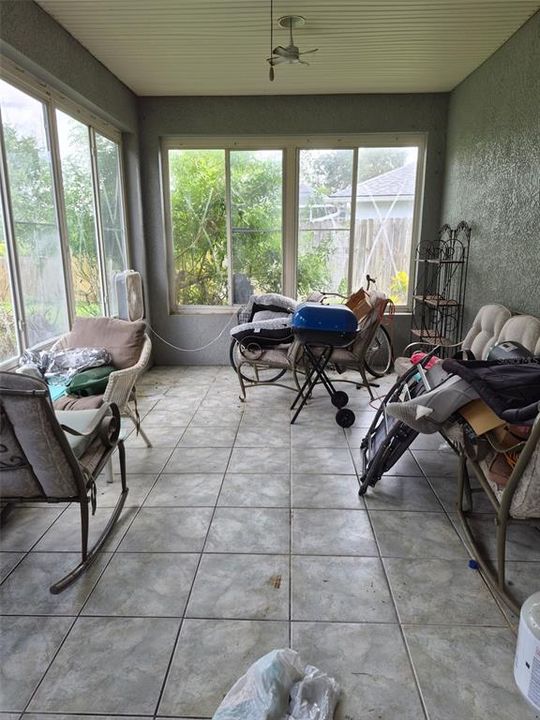 For Sale: $399,000 (4 beds, 3 baths, 2361 Square Feet)
