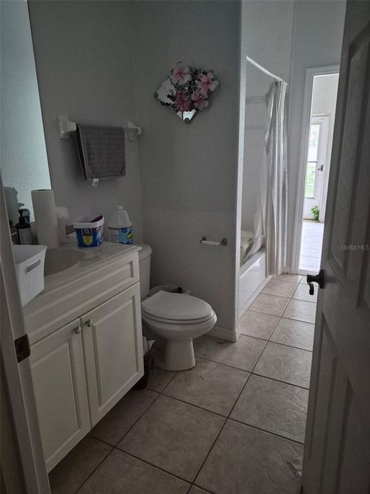 For Sale: $399,000 (4 beds, 3 baths, 2361 Square Feet)