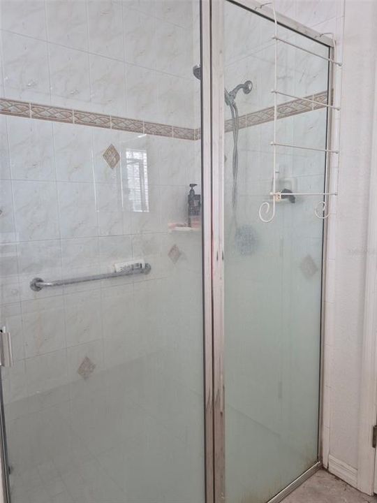 For Sale: $399,000 (4 beds, 3 baths, 2361 Square Feet)