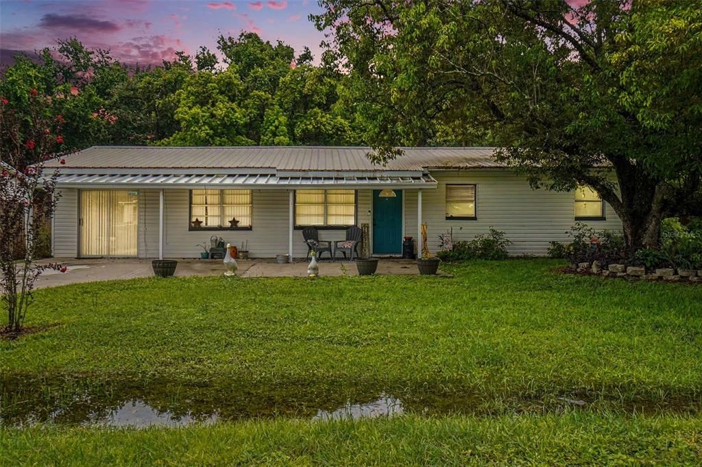 For Sale: $240,000 (4 beds, 2 baths, 1664 Square Feet)