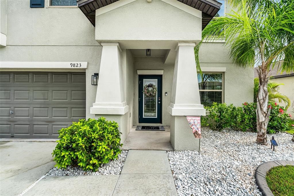 Activo con contrato: $494,900 (6 camas, 3 baños, 3130 Pies cuadrados)