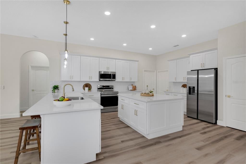Active With Contract: $624,900 (4 beds, 3 baths, 2373 Square Feet)