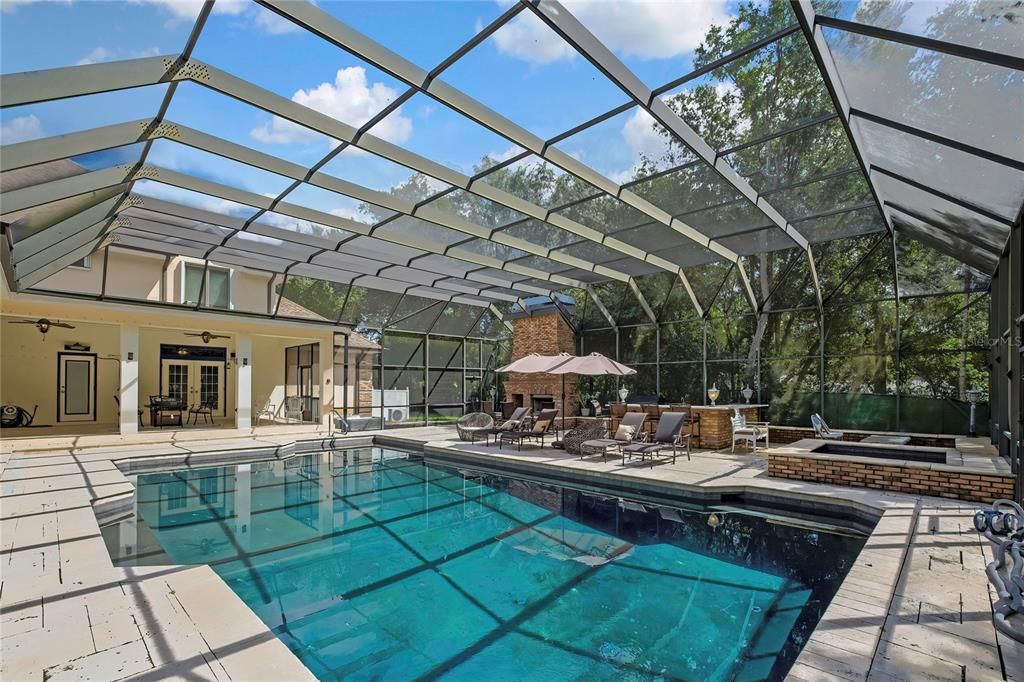 For Sale: $949,000 (5 beds, 5 baths, 5911 Square Feet)