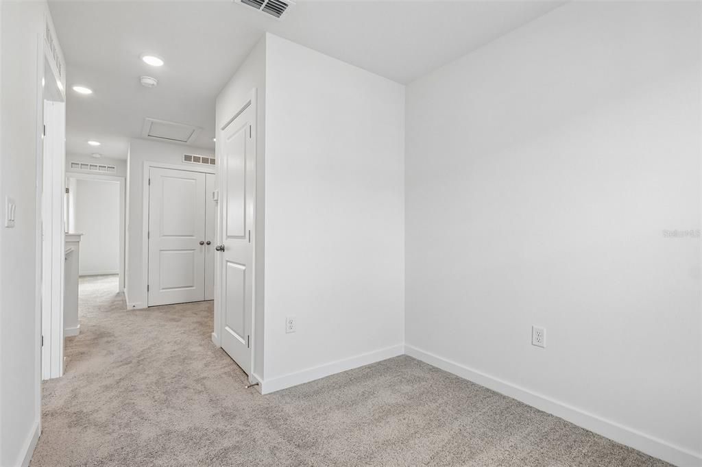 En Venta: $324,990 (3 camas, 2 baños, 1409 Pies cuadrados)