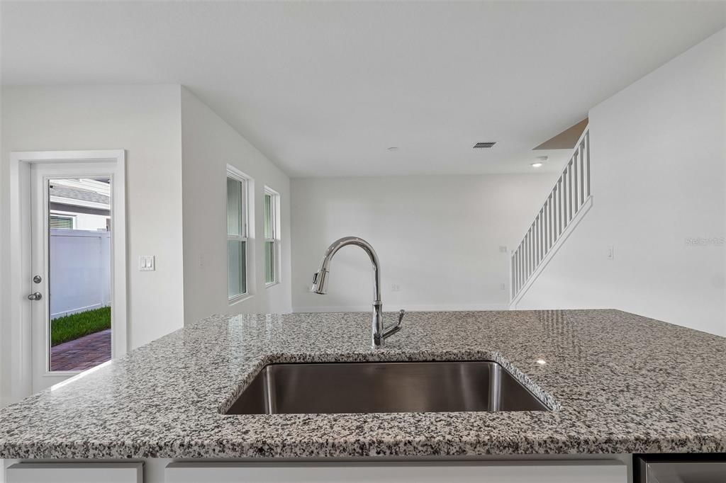 En Venta: $324,990 (3 camas, 2 baños, 1409 Pies cuadrados)