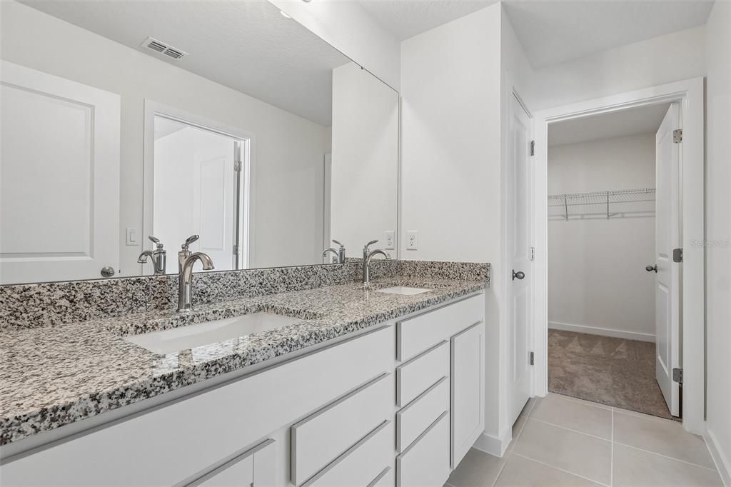 En Venta: $324,990 (3 camas, 2 baños, 1409 Pies cuadrados)