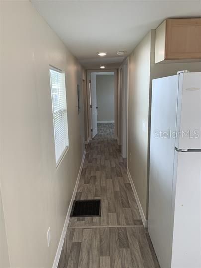 For Rent: $925 (2 beds, 1 baths, 550 Square Feet)
