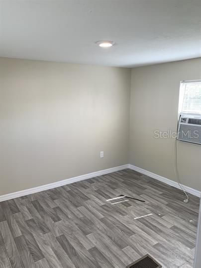For Rent: $925 (2 beds, 1 baths, 550 Square Feet)