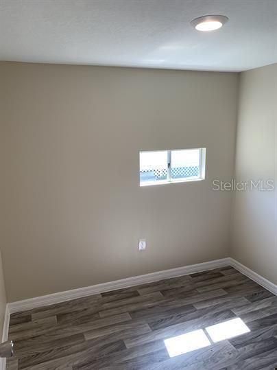 For Rent: $925 (2 beds, 1 baths, 550 Square Feet)