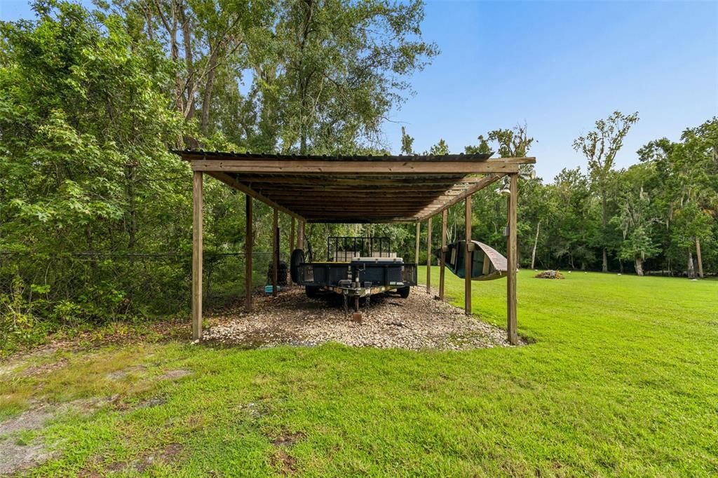 На продажу: $599,000 (3 спален, 2 ванн, 1647 Квадратных фут)