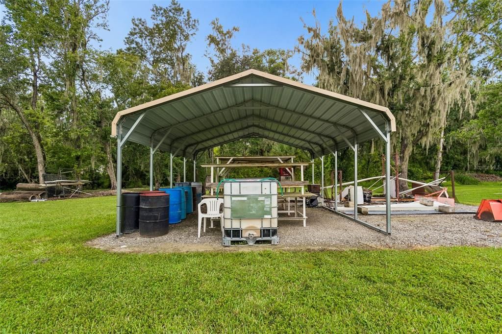 На продажу: $599,000 (3 спален, 2 ванн, 1647 Квадратных фут)