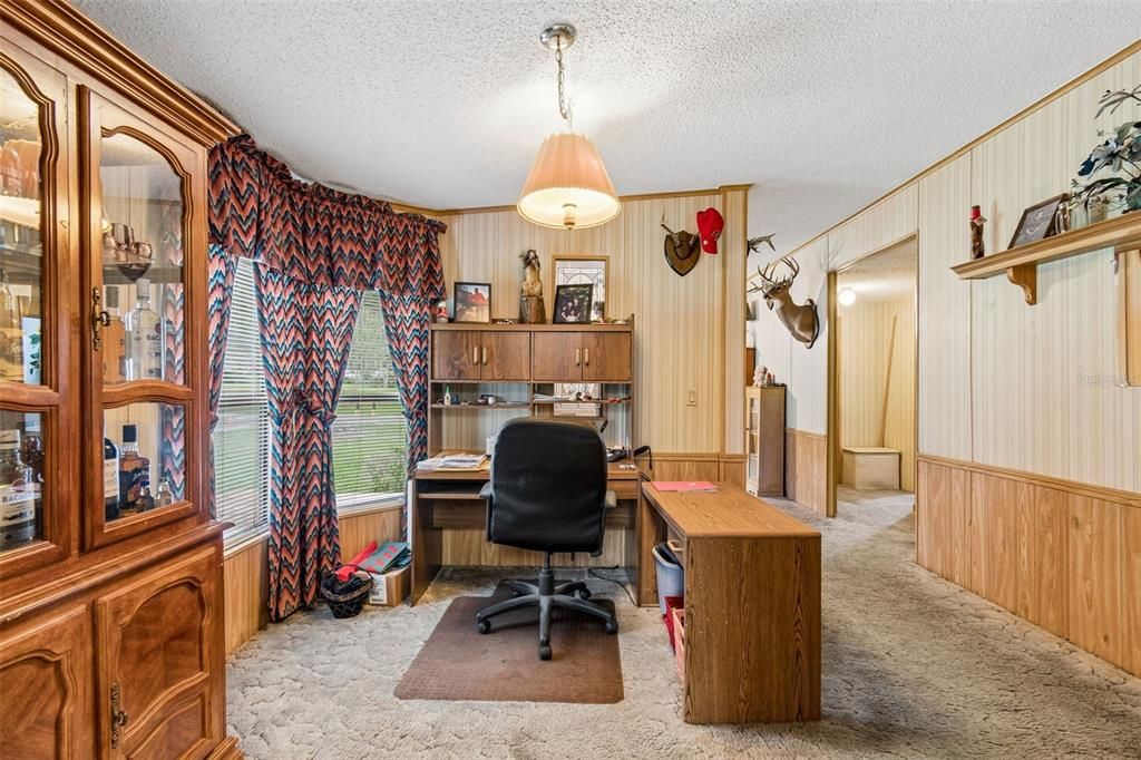 На продажу: $599,000 (3 спален, 2 ванн, 1647 Квадратных фут)