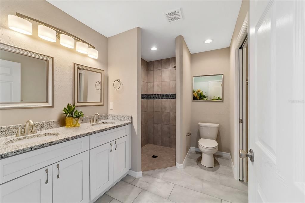 For Sale: $285,000 (3 beds, 2 baths, 1445 Square Feet)