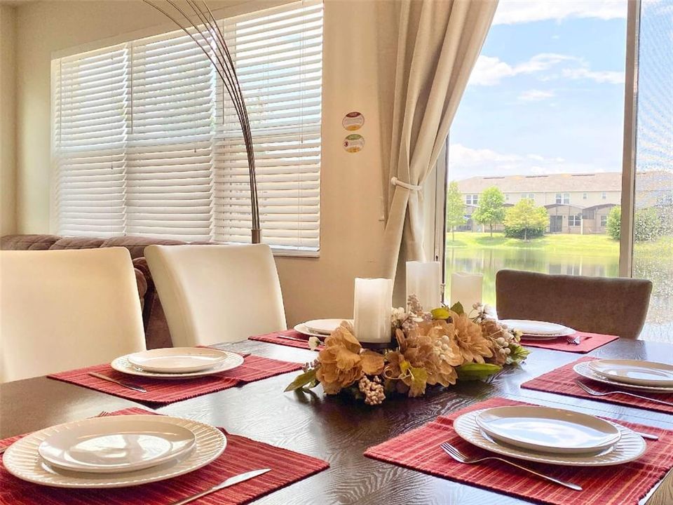 En Venta: $399,900 (4 camas, 3 baños, 1782 Pies cuadrados)