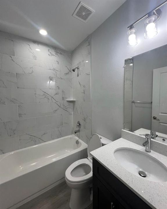 На продажу: $519,900 (6 спален, 0 ванн, 2324 Квадратных фут)