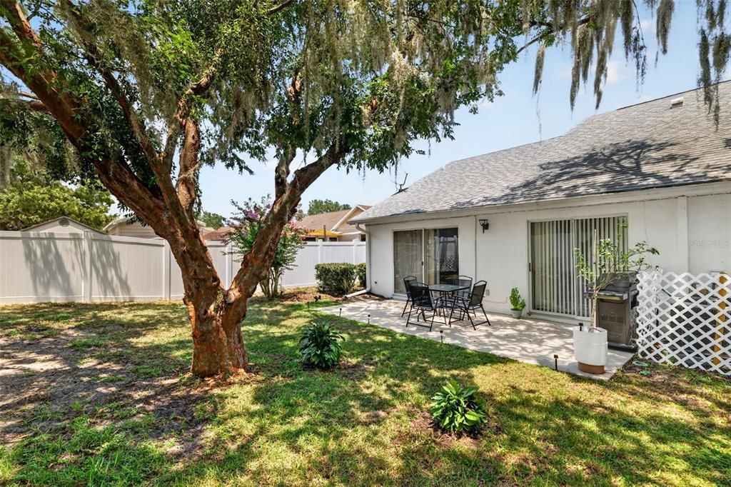 For Sale: $273,000 (2 beds, 2 baths, 1176 Square Feet)