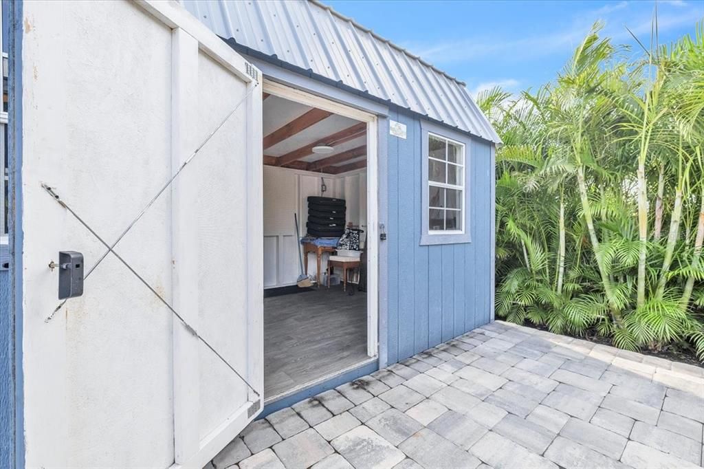 For Sale: $330,000 (4 beds, 2 baths, 1830 Square Feet)