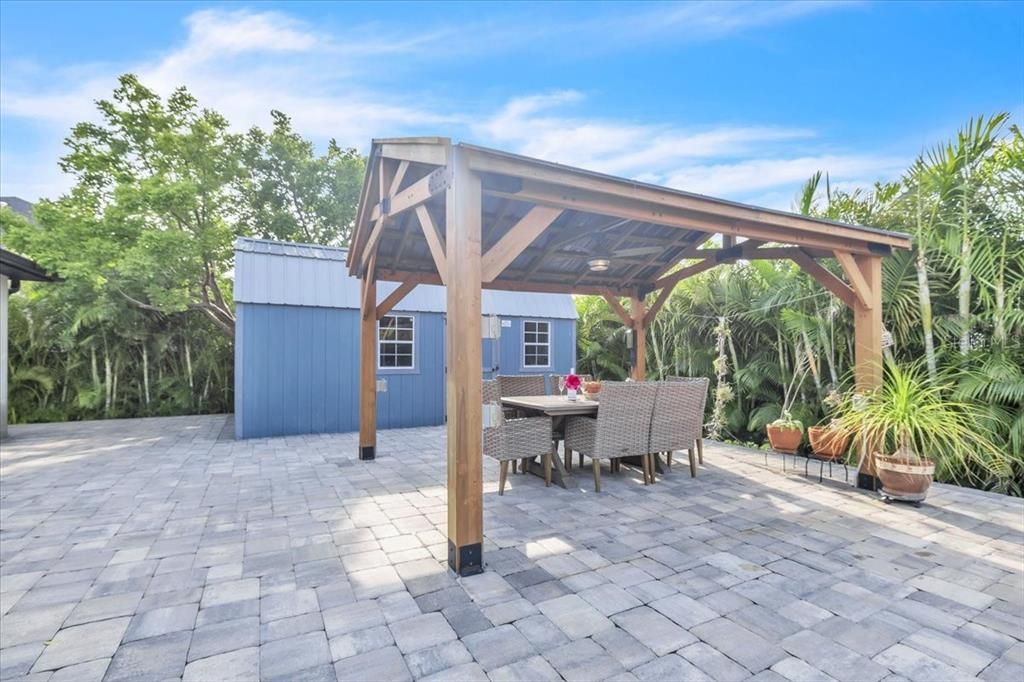For Sale: $330,000 (4 beds, 2 baths, 1830 Square Feet)