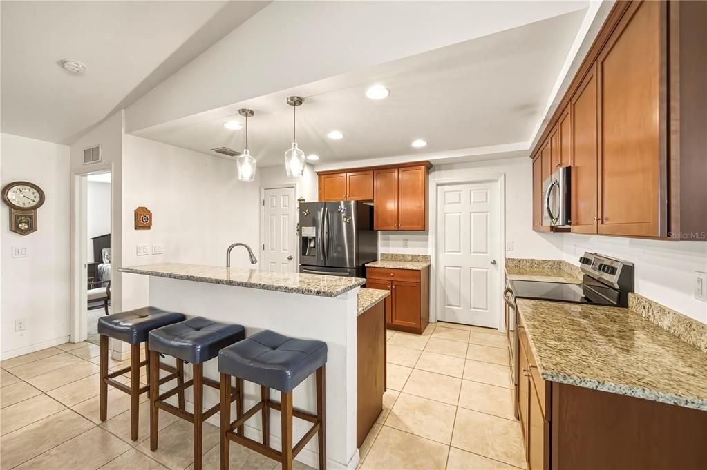 For Sale: $330,000 (4 beds, 2 baths, 1830 Square Feet)