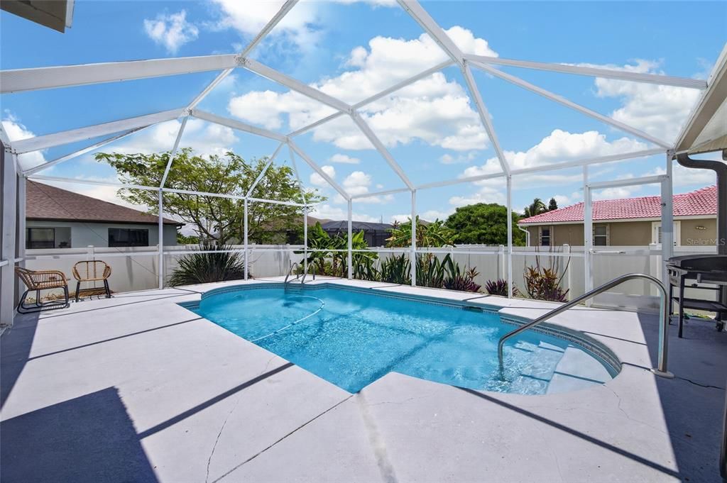 For Sale: $375,000 (3 beds, 2 baths, 1288 Square Feet)