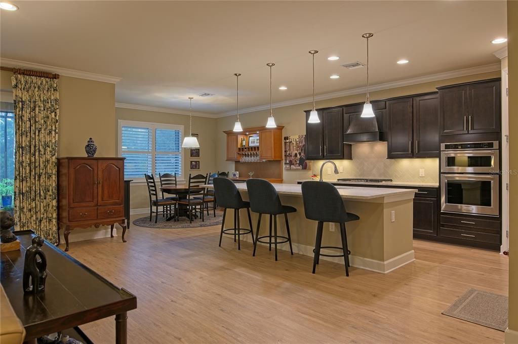 For Sale: $889,900 (3 beds, 3 baths, 2634 Square Feet)