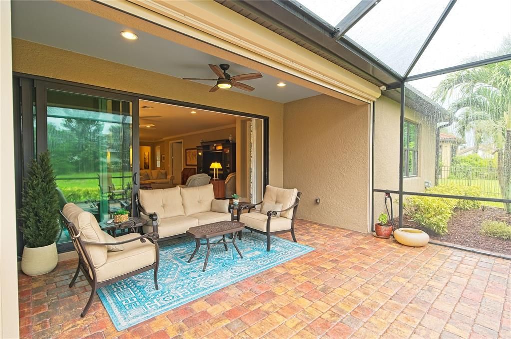 For Sale: $889,900 (3 beds, 3 baths, 2634 Square Feet)