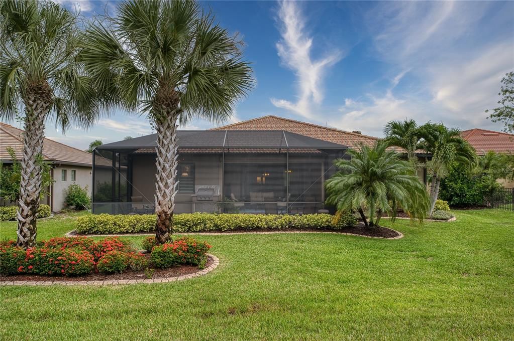For Sale: $889,900 (3 beds, 3 baths, 2634 Square Feet)