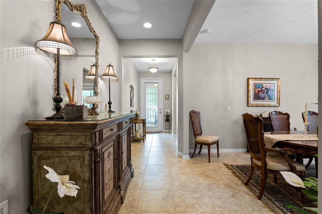 For Rent: $3,400 (3 beds, 3 baths, 2203 Square Feet)
