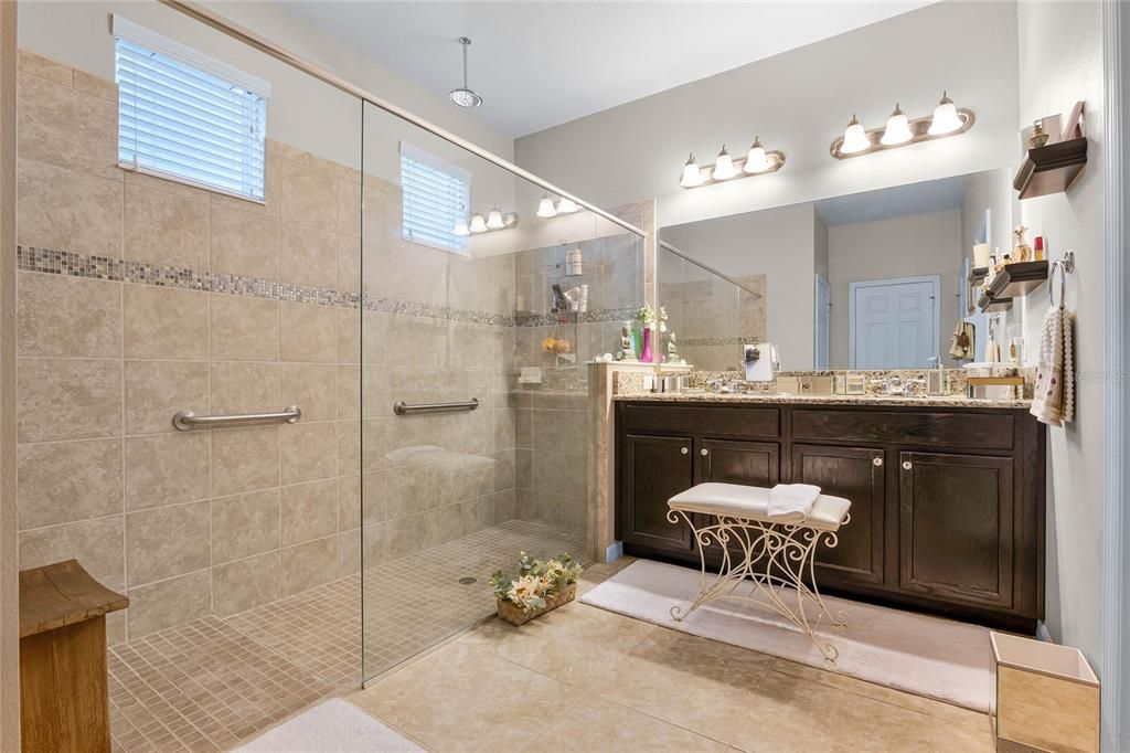 For Rent: $3,400 (3 beds, 3 baths, 2203 Square Feet)