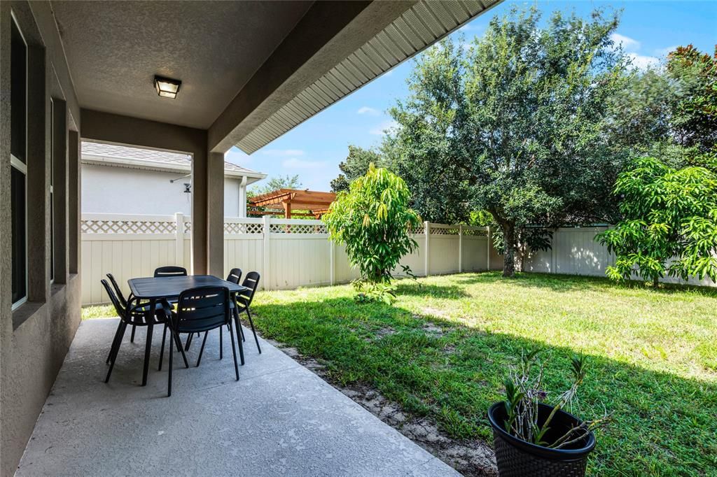 For Rent: $3,400 (3 beds, 3 baths, 2203 Square Feet)