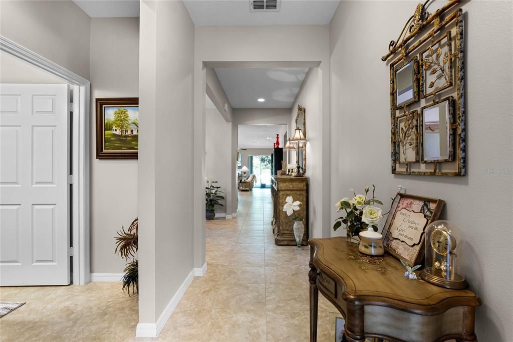For Rent: $3,400 (3 beds, 3 baths, 2203 Square Feet)