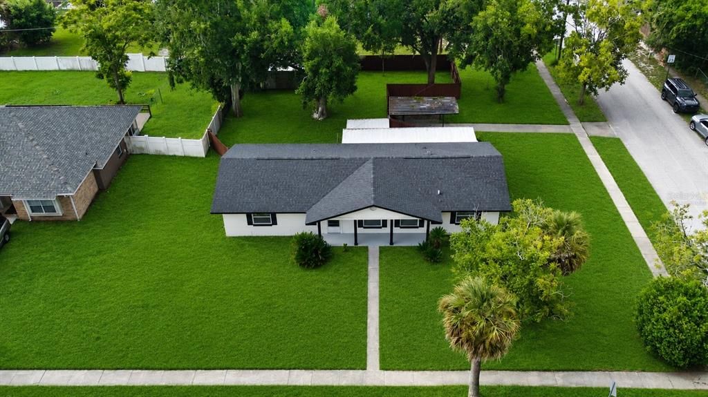 For Sale: $409,500 (4 beds, 3 baths, 1664 Square Feet)