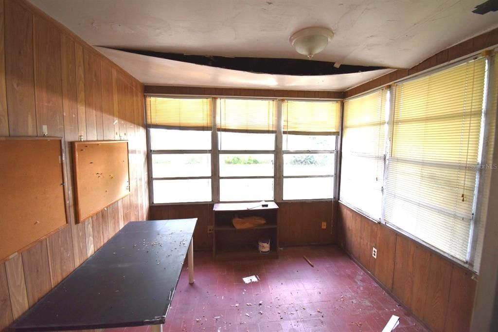 En Venta: $259,900 (2 camas, 2 baños, 1064 Pies cuadrados)