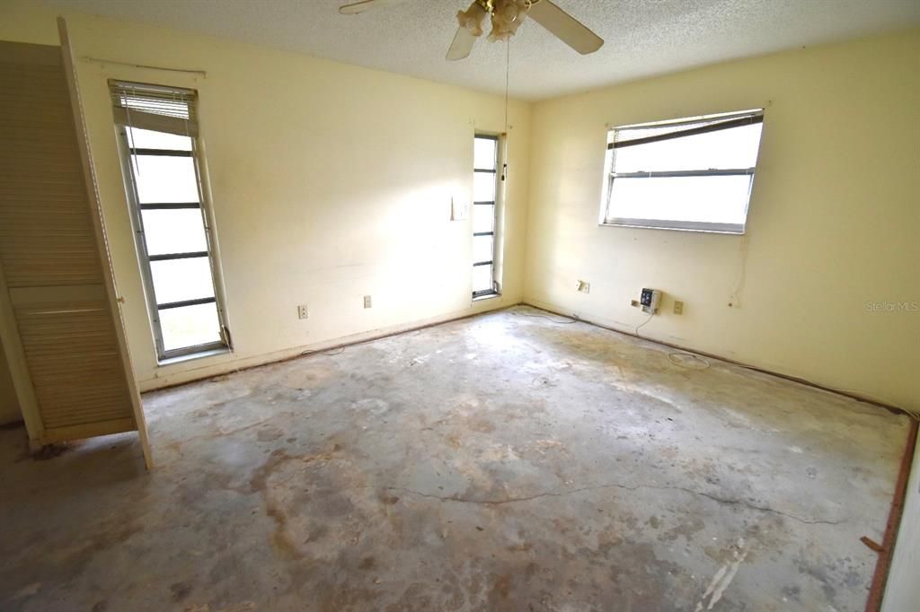 En Venta: $259,900 (2 camas, 2 baños, 1064 Pies cuadrados)