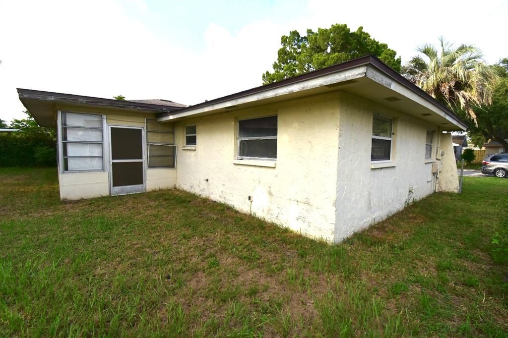 En Venta: $259,900 (2 camas, 2 baños, 1064 Pies cuadrados)