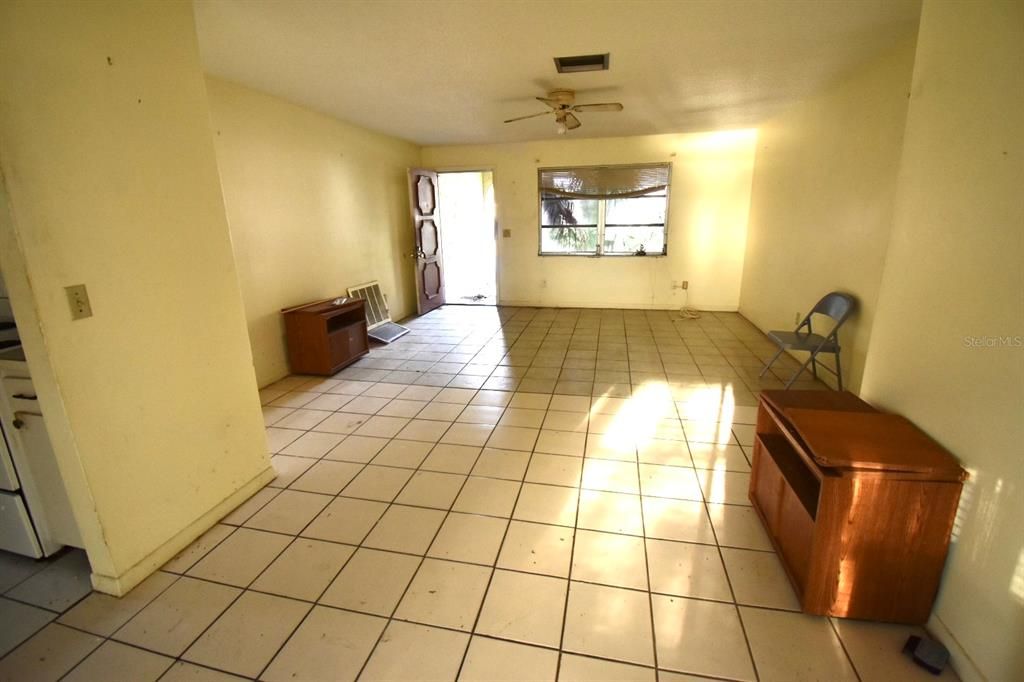 En Venta: $259,900 (2 camas, 2 baños, 1064 Pies cuadrados)