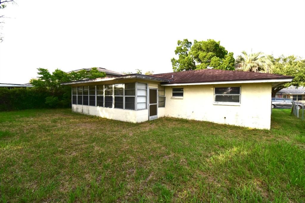En Venta: $259,900 (2 camas, 2 baños, 1064 Pies cuadrados)