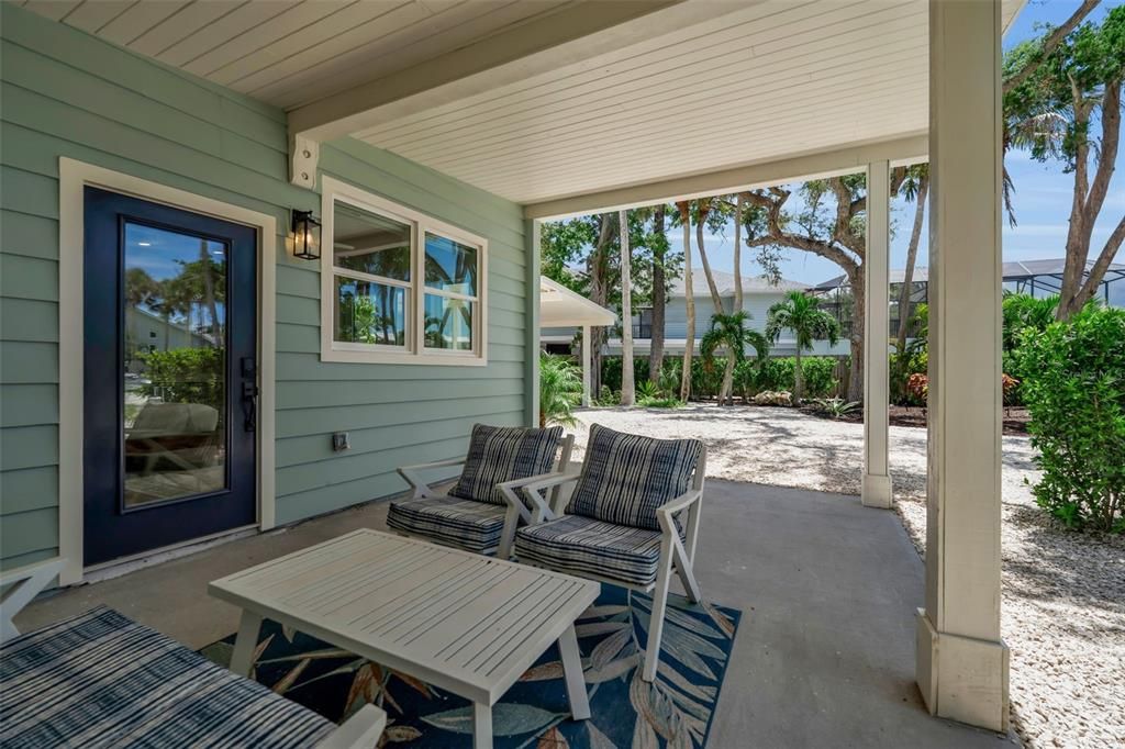 For Sale: $2,799,000 (3 beds, 3 baths, 3104 Square Feet)