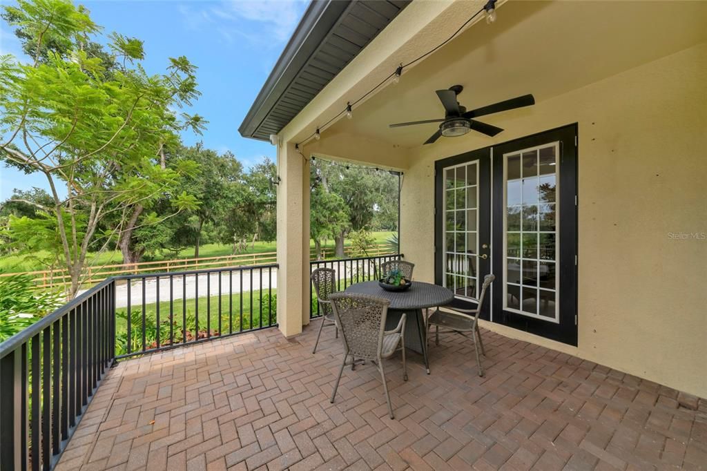 For Sale: $599,900 (4 beds, 3 baths, 2197 Square Feet)