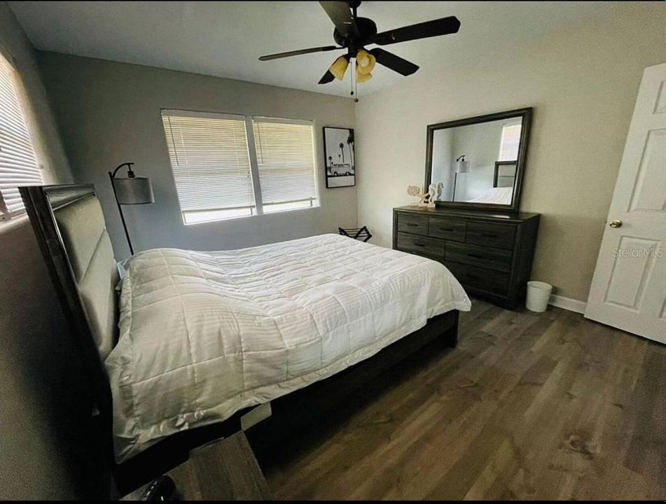 For Rent: $2,500 (3 beds, 2 baths, 1542 Square Feet)