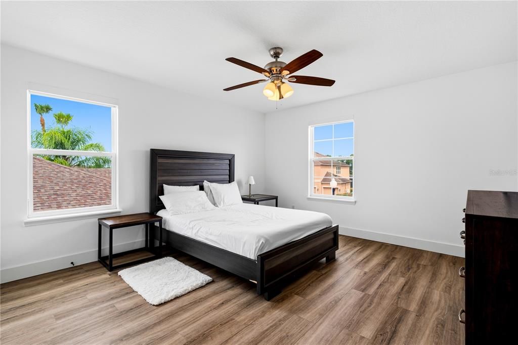 For Sale: $699,000 (5 beds, 4 baths, 3241 Square Feet)