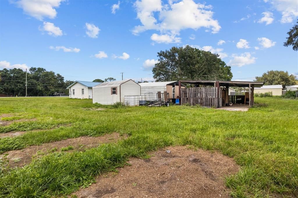 For Sale: $335,000 (3 beds, 2 baths, 1458 Square Feet)