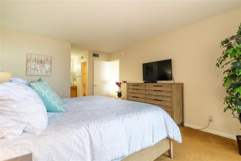 En Venta: $500,000 (2 camas, 2 baños, 1255 Pies cuadrados)